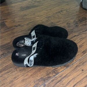 UGG Black Fluffy Slippers
